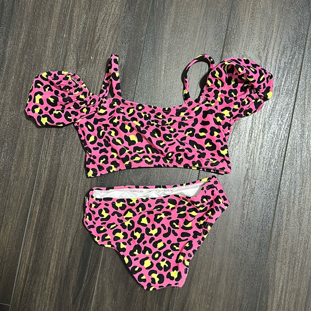Posh Peanut Calista Puff Sleeved 2 Piece Swimset 5T Leopard Pink Ruffled